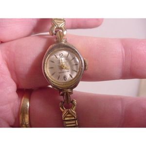 ORVIN Vintage 21- Jewel Mechanical Ladies Wrist Watch